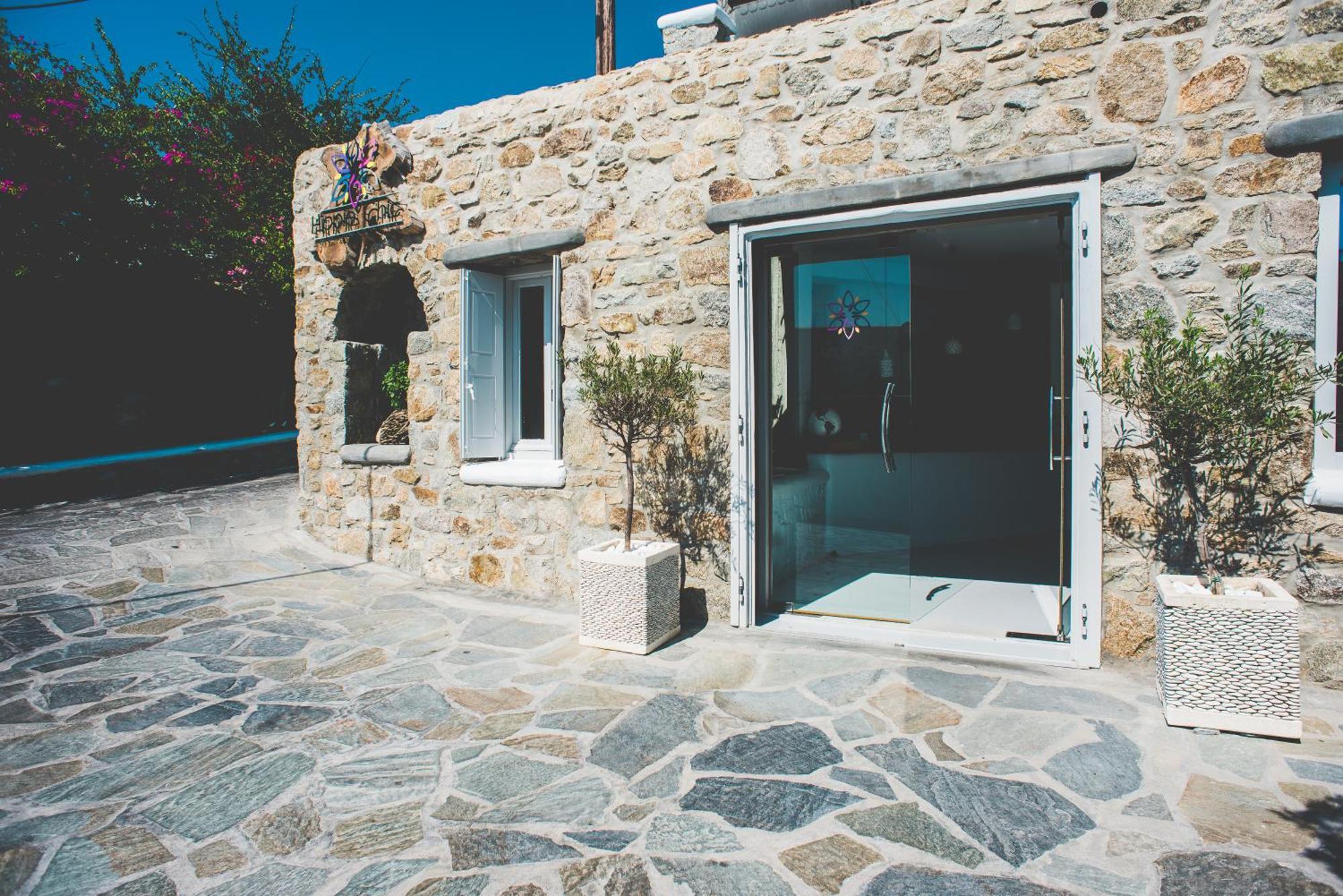 Hippie Chic Hotel Agios Ioannis Diakoftis Exterior photo